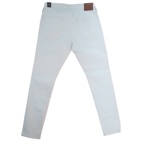 Abercrombie & Fitch- Super Skinny Jean's. - Picture 2 of 8